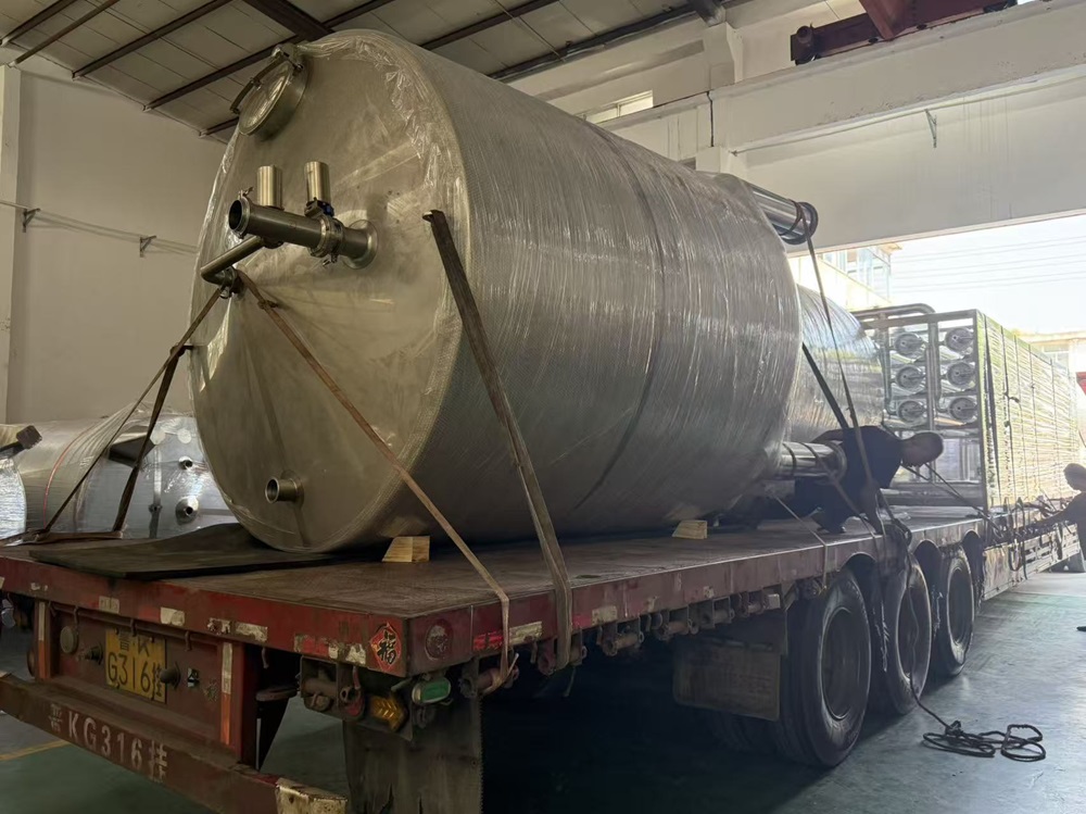 9月16日發(fā)貨山西60T超濾+45T納濾系統1