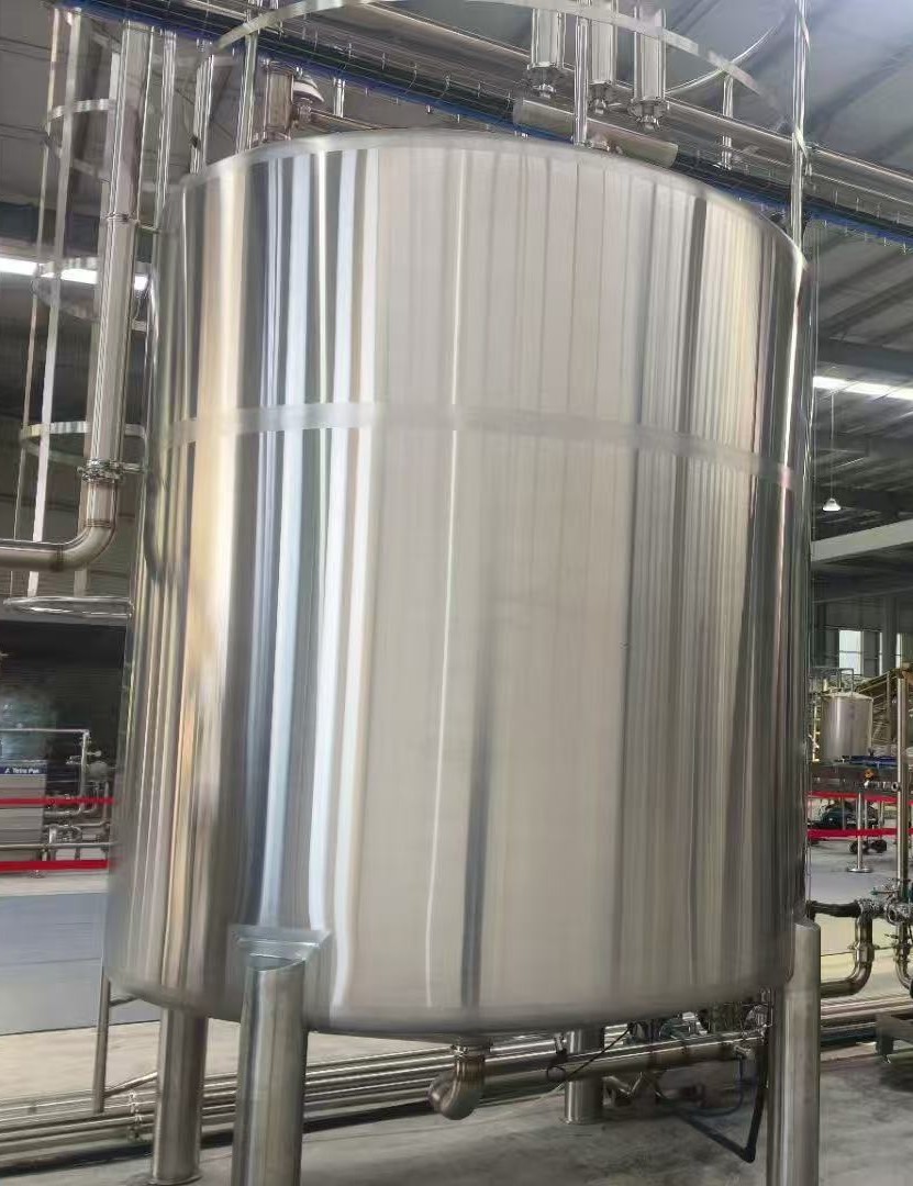 不锈钢卫生型水箱2