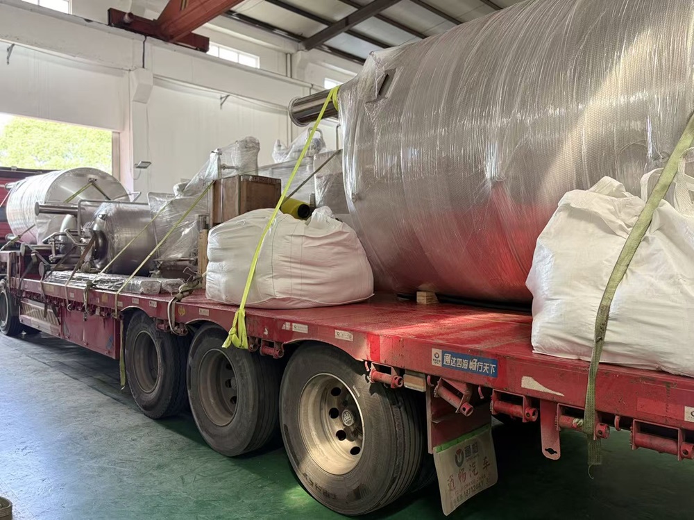 9月22日發(fā)貨哲蘇6T水處理系統(tǒng)